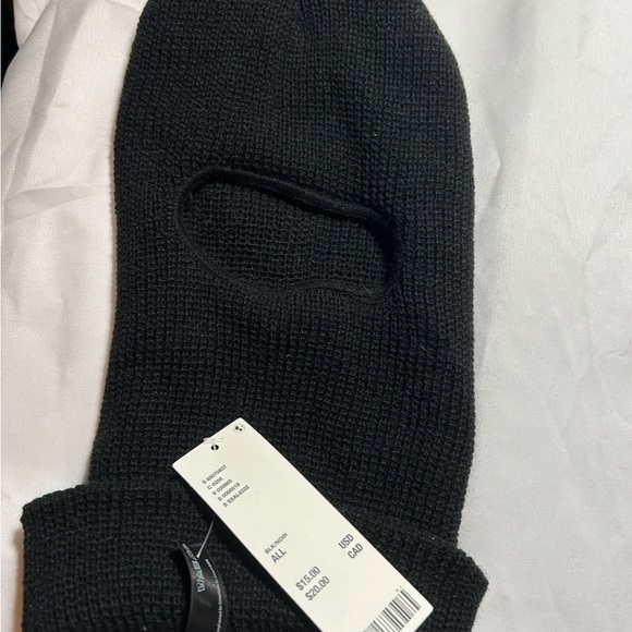 NWT Urban Outfitters Black Knit Balaclava - Picture 2 of 2